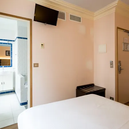 Hotel Eiffel Xv